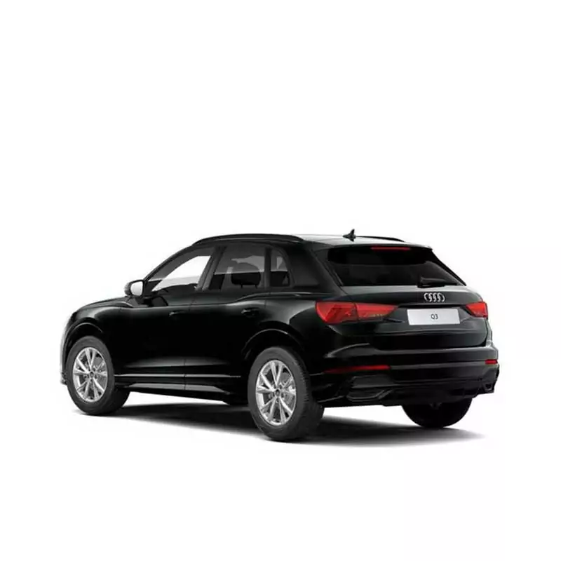 audi-q-3-in-rueckansicht-vor-weissem-hintergrund